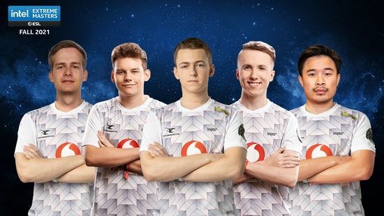 中国战队AG.AL在电竞世界杯英雄联盟项目中夺得亚军